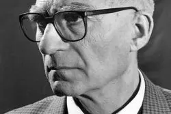 فیلسوف دانش‌جو