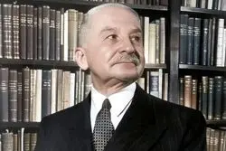 افسانه طبقه: نقد مبانی فلسفی مارکسیسم از منظر میزس