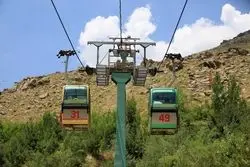 تله‌کابین گنجنامه؛ سفر از دامنه به دشت