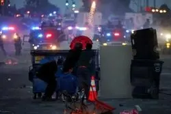 درگیری خشونت‌آمیز در اعتراضات به اخراج مهاجران/ اعزام گارد ملی به لس‌آنجلس/ آماده‌باش کامل تفنگداران دریایی