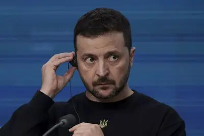 قرارداد مواد معدنی میان واشنگتن و کی‌یف امضا شد/ ایالات متحده در اندیشه دسترسی ممتاز به منابع کمیاب اوکراین