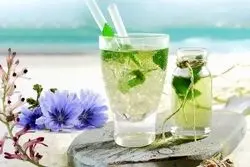 ۵ نوشیدنی خانگی برای پیشگیری از گرمازدگی در مراسم تشییع