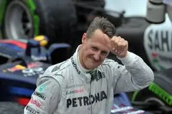 شوماخر بعد از ۱۲ سال از کما خارج شد
