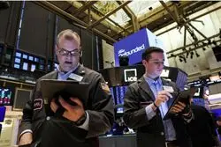 سقوط شاخص‌های فناور در میانه رشد بانکی‌ها در وال‌استریت