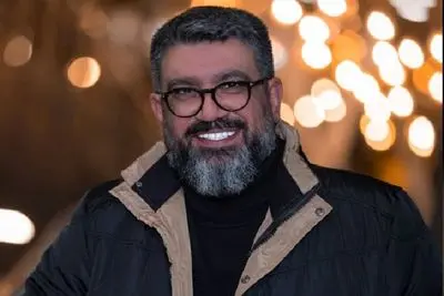 واکنش رضا رشیدپور به توییت جلیلی/ کسی نگفت چرا بنز یا پراید سوار می‌شوید گفتند چرا اندازه‌ی بنز خرج ریا می‌کنید