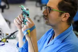 صادرات فناوری راه عبور از تنگناهای اقتصادی