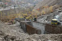 این بزرگراه به آزاد راه ساوه می رسد