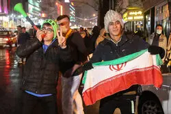 رکود شادی درمیدان 
