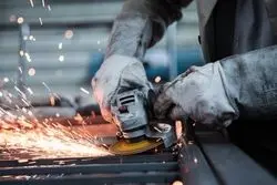 بازگشت قیمتی فلزات در پی کاهش بیکاری آمریکایی‌ها