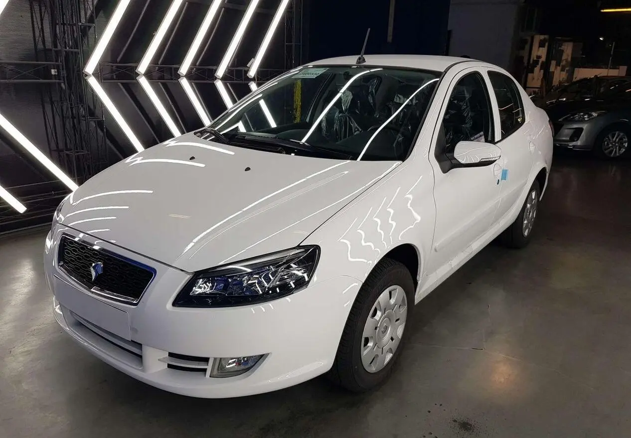 کاهش 11 میلیونی قیمت رانا پلاس در روز رشد دلار +جدول