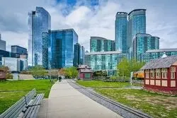 مقایسه تورنتو با ونکوور برای انتخاب بهترین مقصد سفر