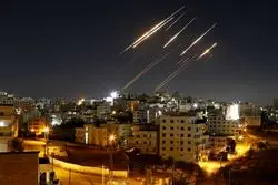شلیک همزمان موشک از ایران و لبنان به شمال فلسطین اشغالی؛ آژیرهای خطر در حیفا و صفد به صدا