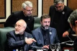 پیام تند قالیباف به طرف مقابل؛ زبان‌های دیگر را روان‌تر بلدیم