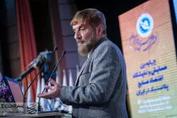 آقامحمدی: سهم ایران از صنعت پلاستیک جهان ناچیز است / نیازمند مگاپروژه‌ایم