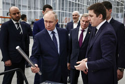 رونمایی پوتین از استراتژی روسیه برای فرار از تحریم‌ها/ طلای سفید جایگزین طلای سیاه شد