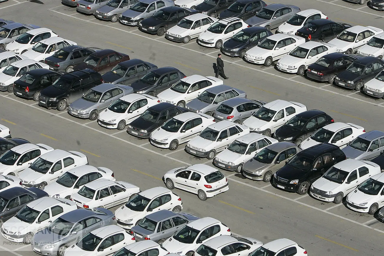 حرکت بومرنگی قیمت ها در بازار خودرو