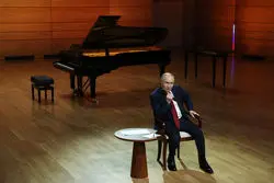 رفقایی که از کرملین دوری می‌کنند؛ چرا پوتین از همیشه تنهاتر می‌شود؟