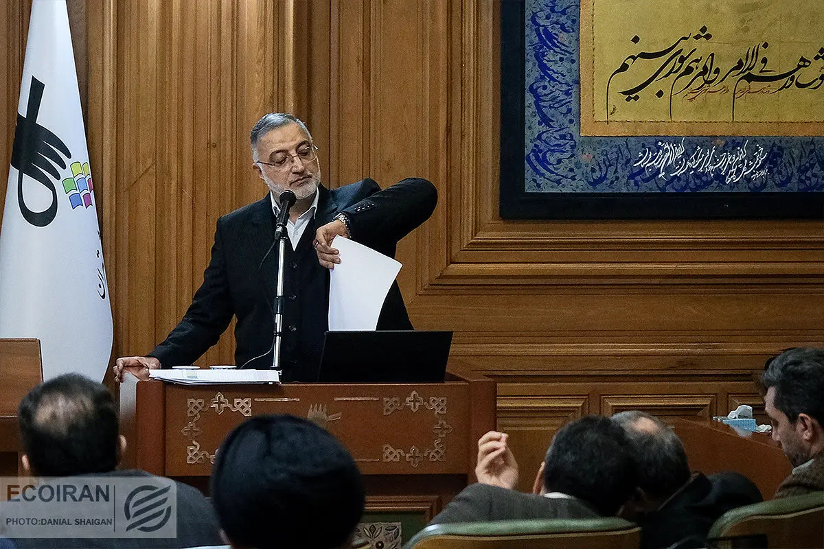 بلاتکلیفی حقوقی در مدیریت شهری؛ آیا زاکانی شهردار می‌ماند؟

