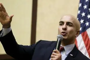 کاشکاری، مقام فدرال رزرو: بازار اوراق خزانه‌داری آمریکا همچنان «به‌درستی» کار می‌کند