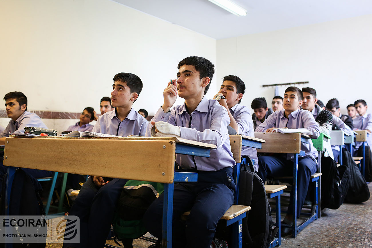 بازنگری جامع در طرح طبقه‌بندی مشاغل معلمان 