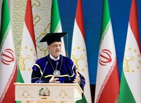 هدیه تاجیک‌ها به پزشکیان؛ اعطای مقام پروفسوری به رییس جمهوری ایران در دوشنبه