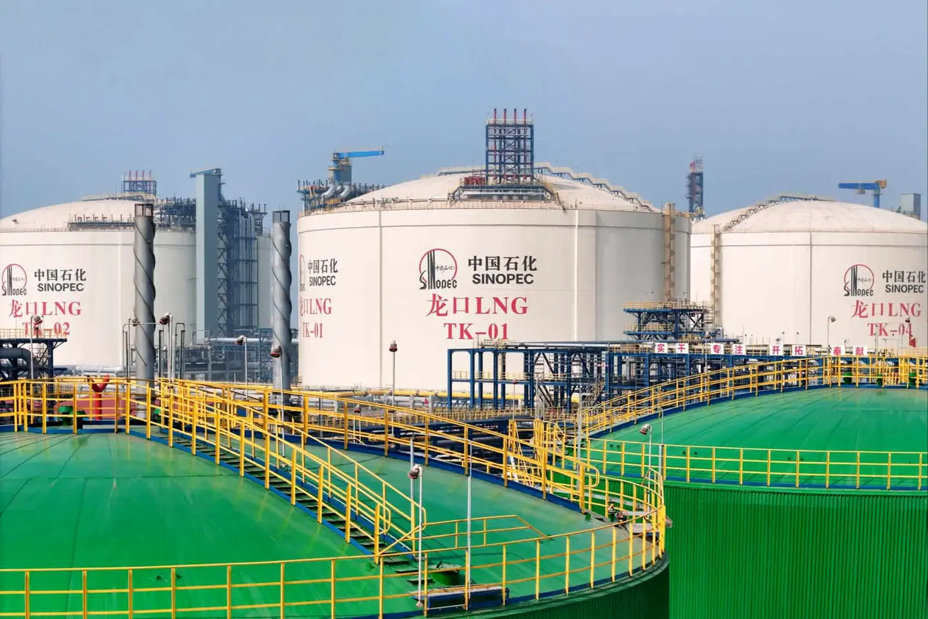 عقب‌نشینی تولید سوخت‌های فسیلی در چین؛ زنگ خطر  برای نفت به صدا درآمد؟