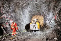 آینده معدن در ایران؛ گذر از مخاطره ساختاری به رهبری نوآورانه