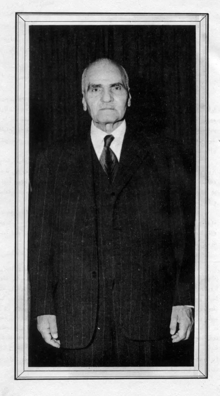 فرصت‌طلبیِ سیاسی به تقی‌زاده نمی‌چسبد