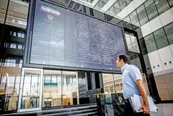 بازار پایه فرابورس کوچک‌تر شد؛ تعدادی نماد به بازار توافقی رفتند