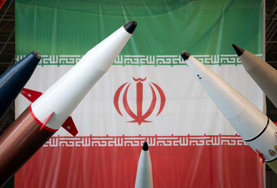 پاسخ دفاعی ایران به اسرائیل چه باشد؟