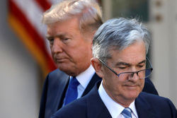 هشدار ترامپ درباره احتمال کاهش رشد اقتصادی آمریکا / جروم پاول تهدید به اخراج شد