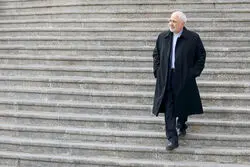 ظریف در راه داووس برای حضور در مجمع جهانی اقتصاد