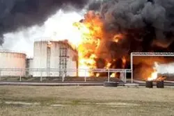 ادامه آتش‌سوزی در پالایشگاه نفتی روسیه