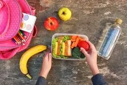خبر خوب برای تمام دانش آموزان/ هدیه دولت در راه است