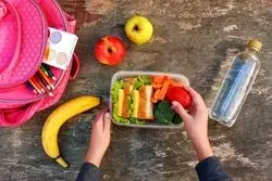 خبر خوب برای تمام دانش آموزان/ هدیه دولت در راه است