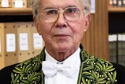 دولتِ فیلسوف آزادی