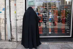 صرافی زیرزمینیِ مغازه‌داران اطراف حرم / سوپرمارکت‌هایی که صراف شده‌اند