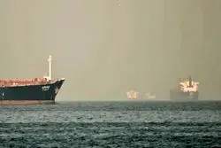  نیروی دریایی آمریکا در توقیف یک کشتی ایران شکست خورد/ این کشتی از دریای عمان عبور کرد و به ایران رسید