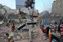 جزئیات ریزش ساختمان چهارطبقه در خیابان ایرانشهر / عملیات آواربرداری ادامه دارد