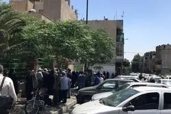 ماجرای یک اطلاعیه عجیب؛ ازصف های طولانی مرغ تا همه چیز آرام است 