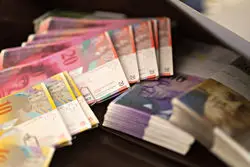 صعود تاریخی فرانک سوئیس؛ بازگشت «پناهگاه امن» به بازار جهانی