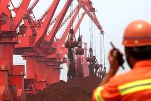 بازار جهانی منتظر تصمیم چین