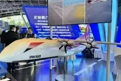 پهپاد غول‌پیکر ۶۰ تُنی چین وارد میدان شد/ جابجایی بالگرد و کانتینرهای نظامی با پهپاد