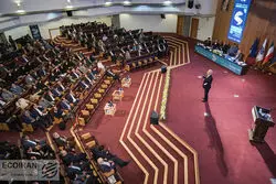 سمینار عبور کسب و کارها از شرایط بحرانی