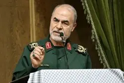  معاون سیاسی سپاه: تردد در تنگه هرمز فقط با اجازه ایران انجام خواهد شد / هر شناور متعلق به دشمن متخاصم بخواهد رد شود، با آن‌برخورد قاطع می‌شود