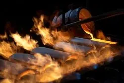 نزدیکی طلا به رکورد تاریخی؛ سرمایه‌گذاران در جست‌وجوی پناه‌گاه امن