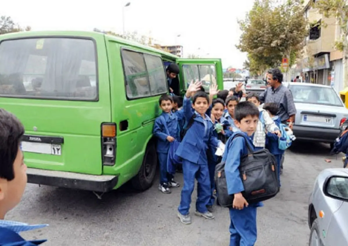 استقبال از مهر با شناورسازی ساعات کاری ادارات و حمل‌ونقل رایگان برای دانش‌آموزان