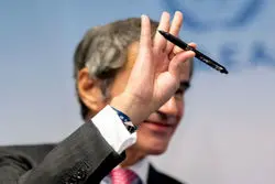 گروسی: توافق قاهره نقطه عطف بازسازی اعتماد با ایران است