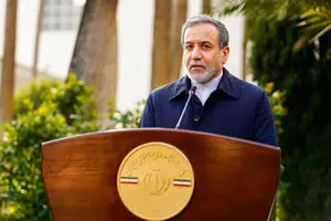 جدال بر سر سخنان عراقچی؛ چرا «برکات تحریم» حساسیت‌برانگیز شد؟