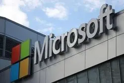 عنوان با ارزشترین شرکت جهان دست به دست شد